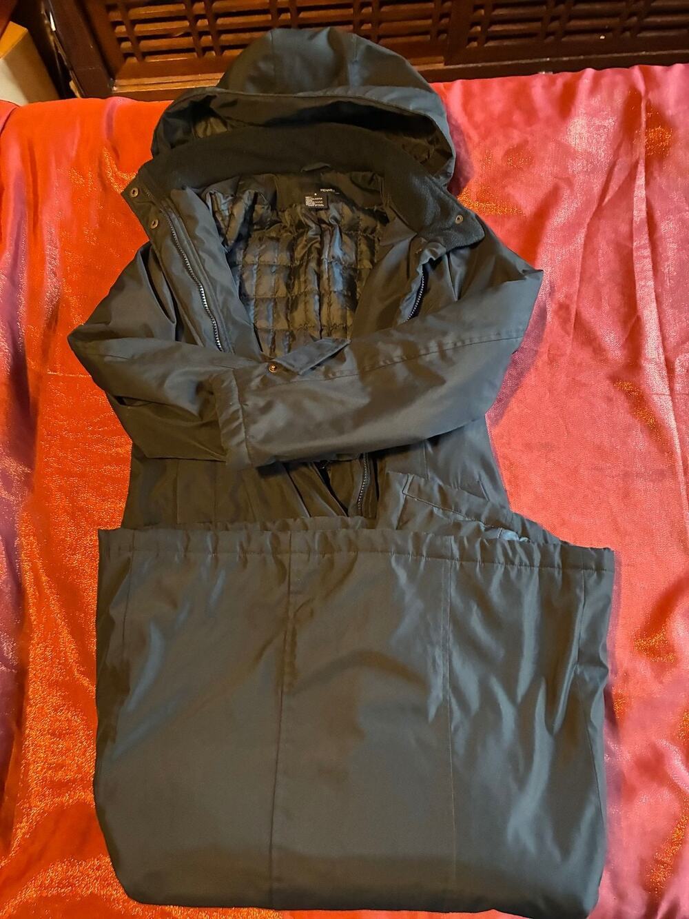 Hennes Coat Womens S Black Hooded Long Puffer Parka Quilted Lined Polyester